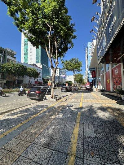 Bán nhà 106m² 5 phòng ngủ tại Thanh Khê, Đà Nẵng - Thumbnail 1