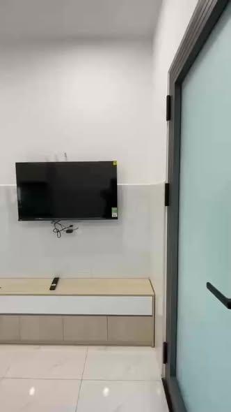 Cho thuê căn hộ, 2 phòng ngủ, 28 Khuê Mỹ Đông 1, Ngũ Hành Sơn, Đà Nẵng - Thumbnail 1