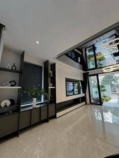 Cho thuê nhà riêng, 2 phòng ngủ, 125m², Nguyễn Tất Thành, Hải Châu, Đà Nẵng - Hải Châu, Đà Nẵng
