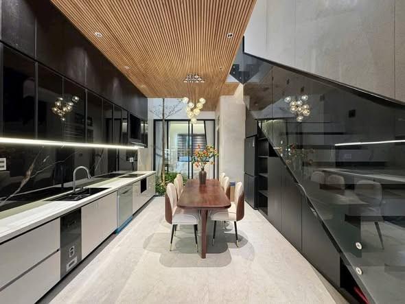 House for rent, 3 bedrooms, Hoà Minh, Hòa Khánh, Đà Nẵng - Photo 2