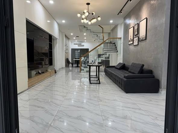 House for rent, 4 bedrooms, 90m², Ỷ Lan Nguyên Phi, Hòa Cường, Đà Nẵng - Photo 1