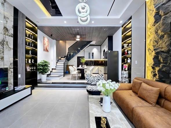 Cho thuê nhà riêng, 3 phòng ngủ, 52.8m², Hải Châu, Đà Nẵng - Photo 1