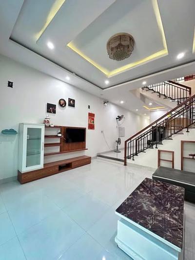Cho thuê nhà riêng, 3 phòng ngủ, 110m², Cẩm Chánh 1, Hòa Xuân, Đà Nẵng - Thumbnail 1