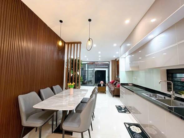 Cho thuê căn hộ, 3 phòng ngủ, 55m², 266 Hoàng Diệu, Hải Châu, Đà Nẵng - Photo 2