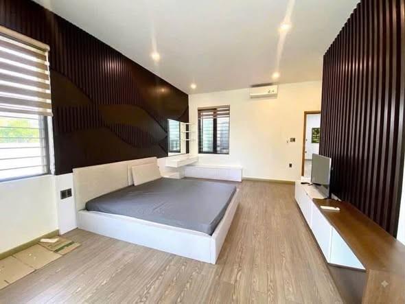 Cho thuê biệt thự, 4 phòng ngủ, 250m², Bùi Tá Hán, Ngũ Hành Sơn, Đà Nẵng - Photo 2
