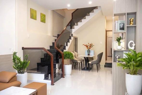 Cho thuê nhà riêng, 4 phòng ngủ, Hoàng Tích Trí, Hải Châu, Đà Nẵng - Photo 3