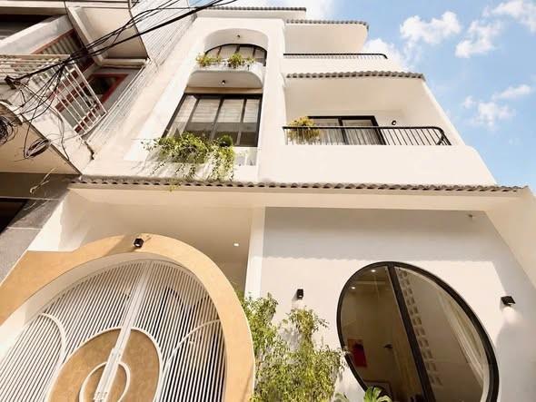 Cho thuê căn hộ, 3 phòng ngủ, 55.5m², Lê Hồng Phong, Hải Châu, Đà Nẵng - Photo 1