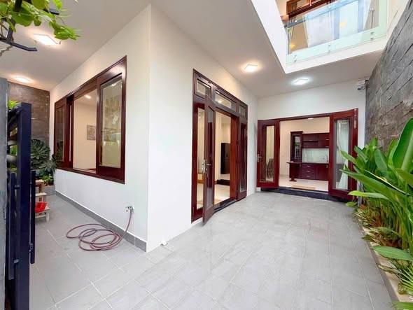 House for rent, 4 bedrooms, 93m², Lê Duẩn, Thanh Khê, Đà Nẵng - Photo 2