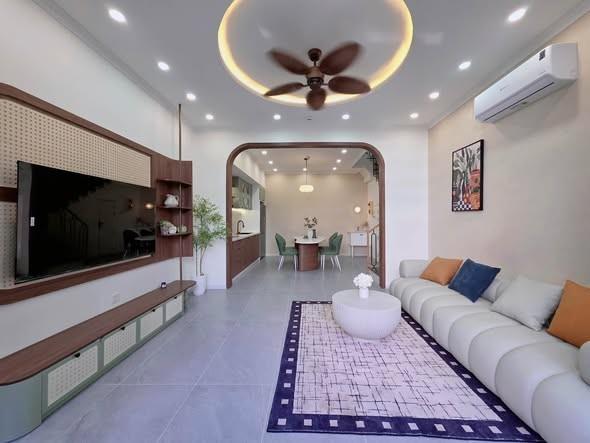 Cho thuê nhà riêng, 4 phòng ngủ, 53m², Yên Bái, Hải Châu, Đà Nẵng - Photo 1