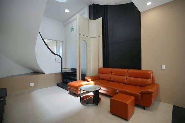 Cho thuê nhà riêng, 4 phòng ngủ, Hải Châu, Đà Nẵng - Photo 2