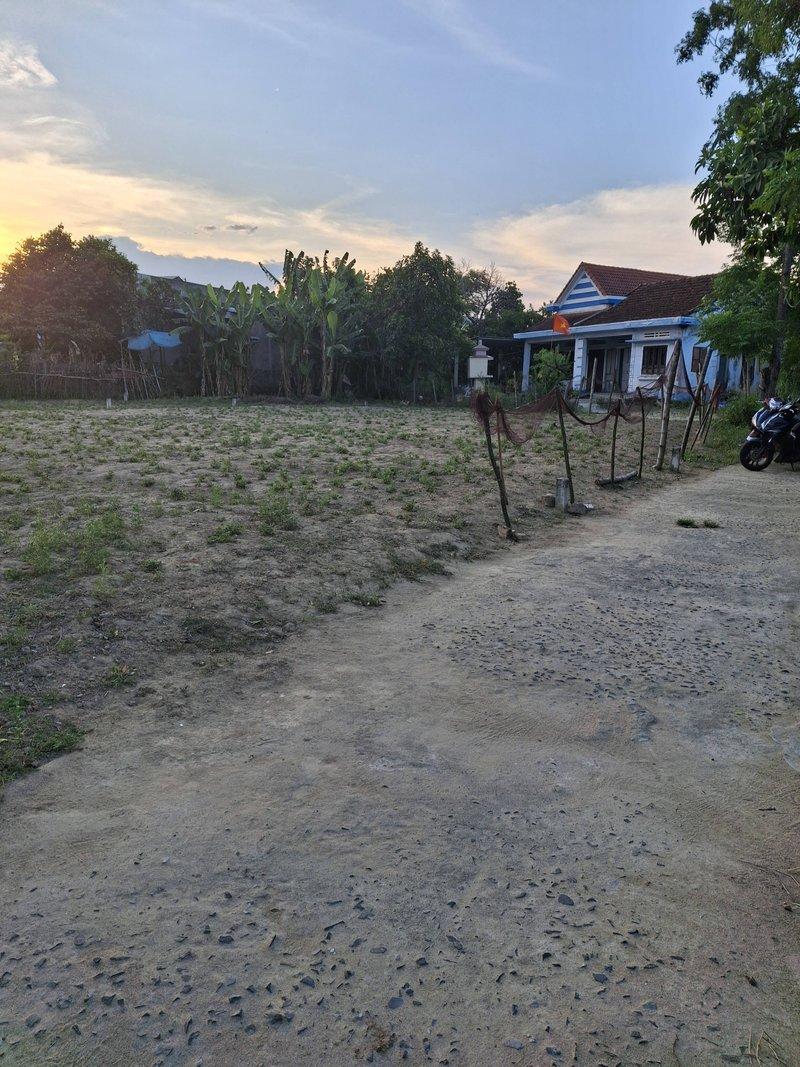 Bán đất nền 110m² - Photo 1